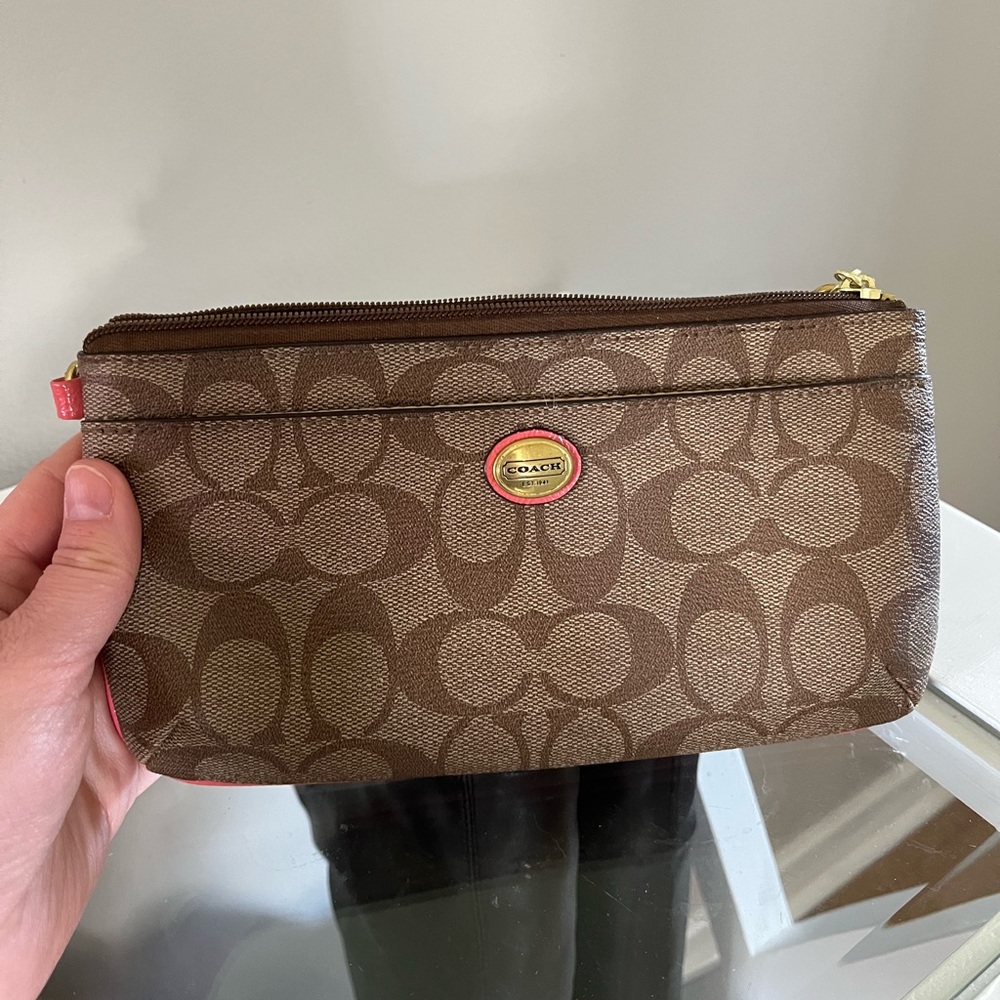 Coach monogram purse
